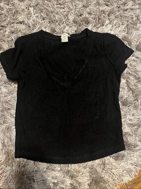 Black V-Neck Short Sleeve Women's Top